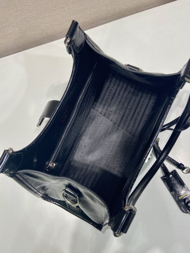 Pra*a top handle bags